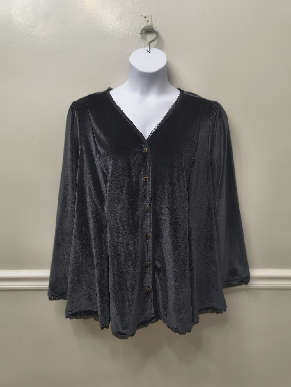 Logo Lavish by Loni Goldstein Button-Front Knit Velvet Top Black 2X Holiday Boho